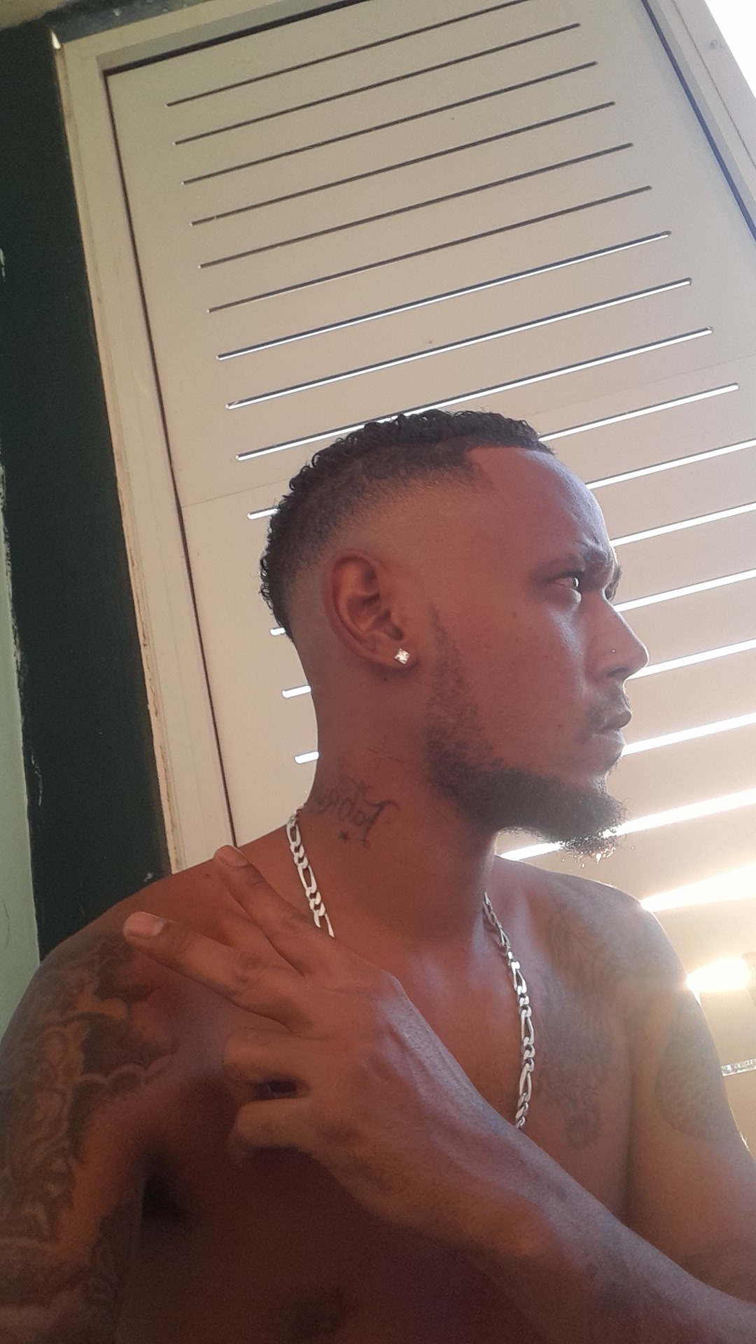 Profil de Hassen, 30 ans, Speed Dating Canada à Chicoutimi