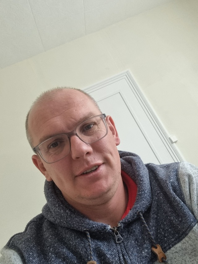 Profil de Ennemond, 41 ans, Speed Dating Canada à Saint-Marcellin