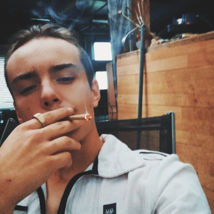 Profil de Jassem, 20 ans, Speed Dating Canada à Bonnyville