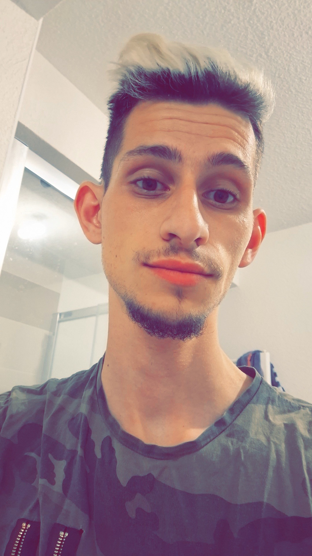 Profil de Abdelmounaim, 25 ans, Speed Dating Canada à Vilna