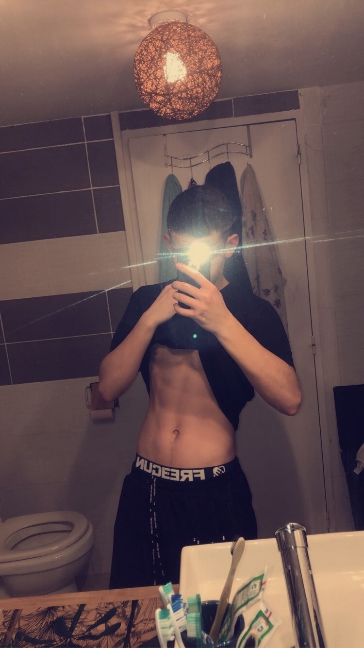 Profil de Jean-edmond, 20 ans, Speed Dating Canada à La Rédemption