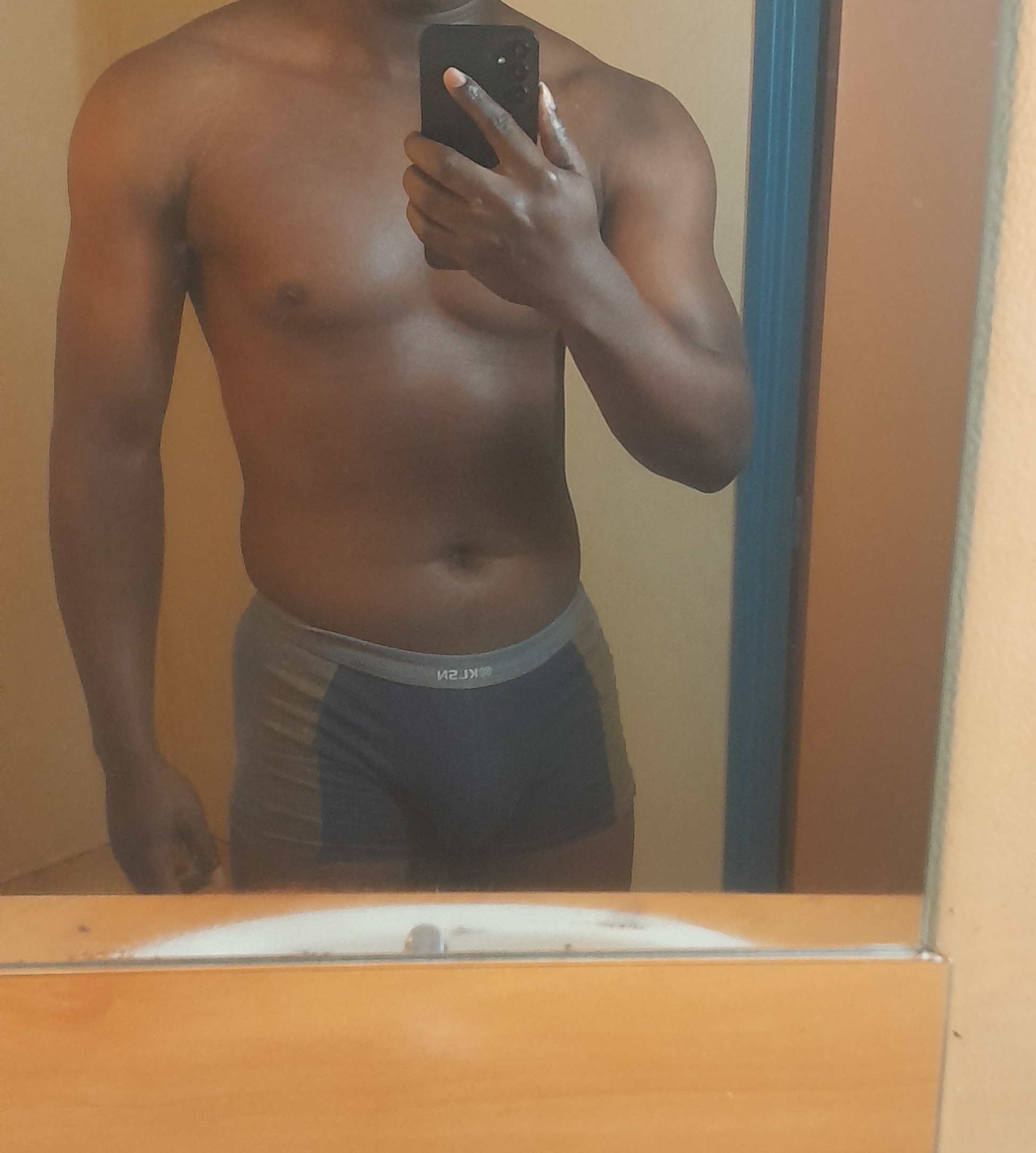 Profil de Eliacin, 25 ans, Speed Dating Canada à Bethune