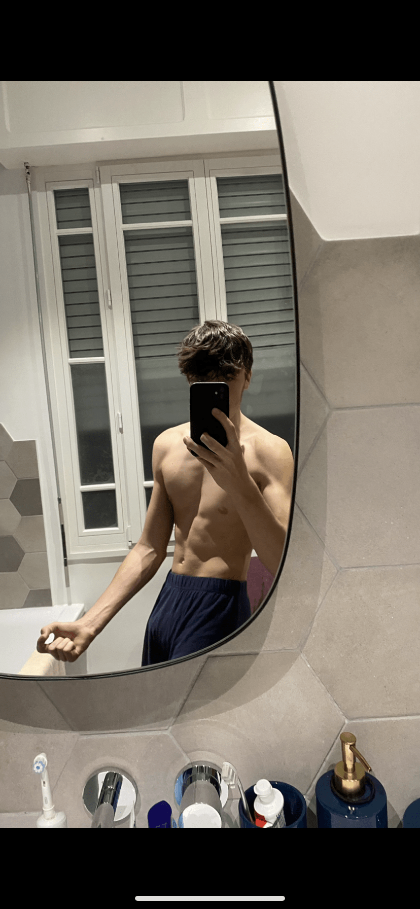 Profil de Birane, 18 ans, Speed Dating Canada à Saint-Ubalde