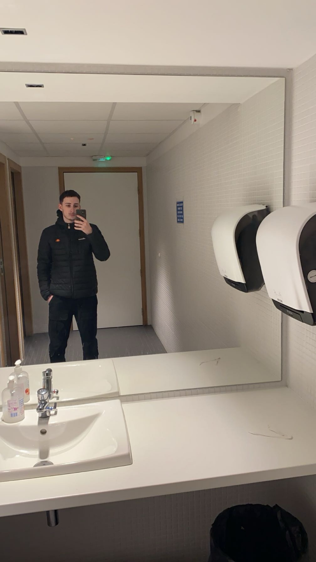 Profil de Henri-xavier, 18 ans, Speed Dating Canada à Colombier